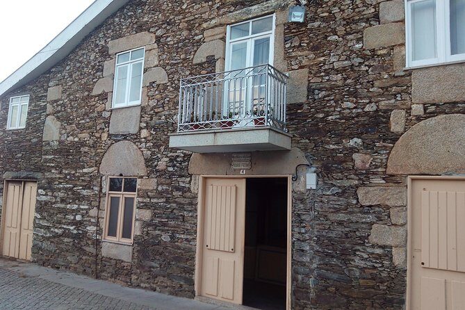 Authentic Douro Valley - small-Group Tour (Max 7) - Peso da Régua Wine Time: DOC and Port Before You Return to Porto