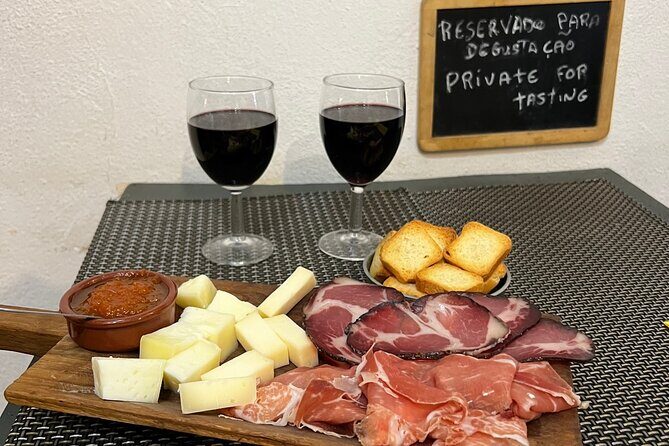 Authentic Port Wine Tasting & Douro River Cruise in Porto - The Douro River cruise: bridges, Ribeira views, and what to look for