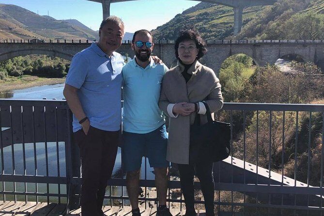Day Trip Through the Enchanting Douro Valley #DuckSideOfPorto - Transportation Comfort and Timing on an 8–9 Hour Schedule