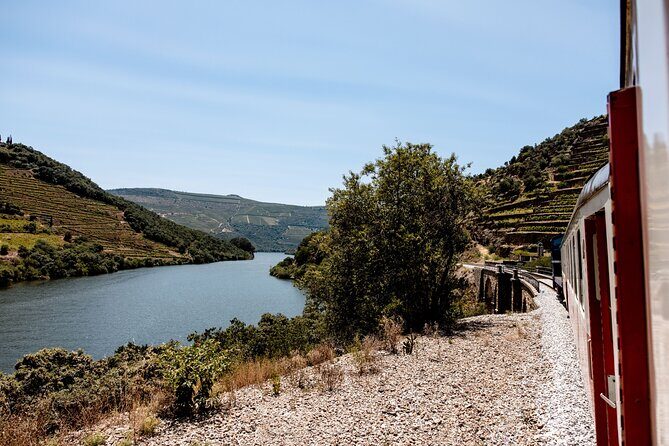 Douro Experience - Boat and Train Ride - Lunch and Wine Tasting - All Included - Trinity Porto Pickup at 8:20 and the Time Budget
