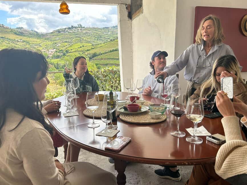 Douro valley: 10 km hike in the Valley - What to bring (so the day stays fun)