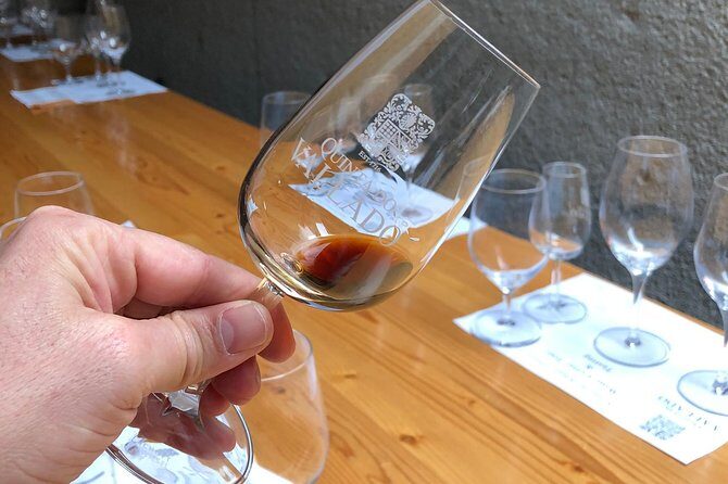 Douro Valley Premium Private - Safety and Comfort: What the Seals and Supplies Mean for You
