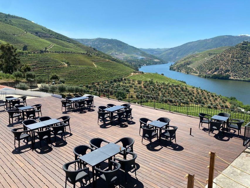 Douro Valley: Quinta de S. Luiz Winery Tour and Tasting - Kopke tasting: how classic vs premium changes the experience