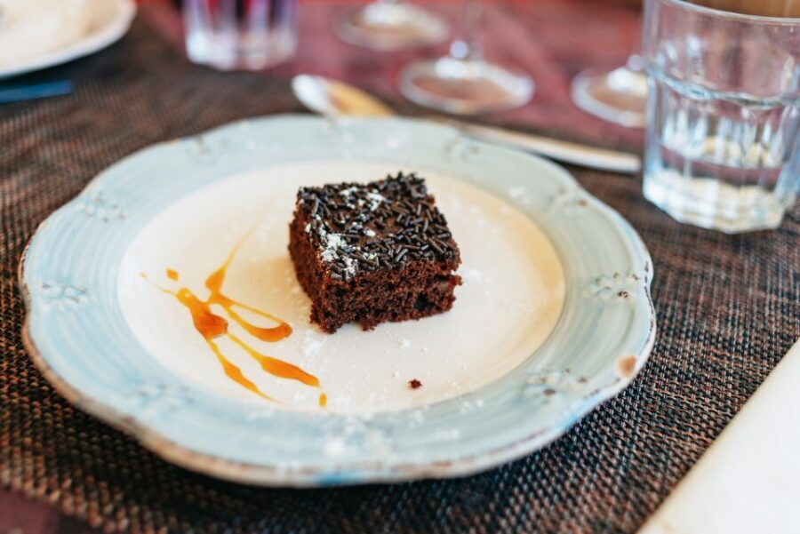 Douro Valley: Wine Tour with Lunch, Tastings & River Cruise - Amarante: coffee break plus São Gonçalo and pastries