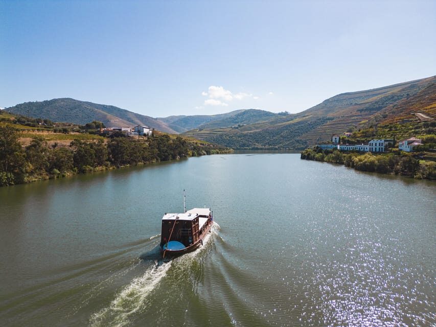 From Pinhão: Douro Valley Rabelo Boat Tour with Port Wine - Quinta de Merouço and Quinta das Carvalhas on the Return