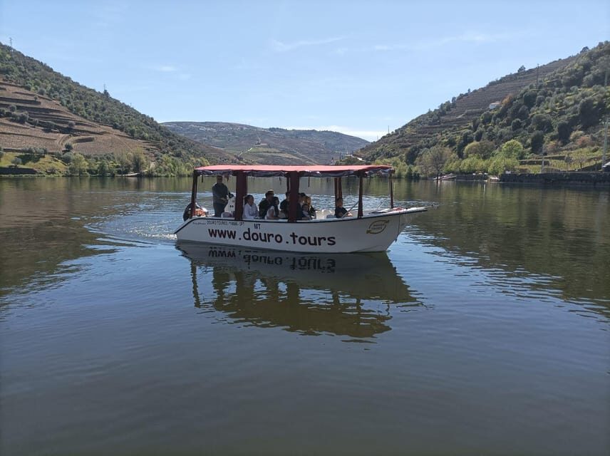 From Pinhão: Douro Valley Tour w/ Wine Tasting and Boat Trip - The Short Viewpoint Stop: Fifteen Minutes That Helps You See the Whole Picture