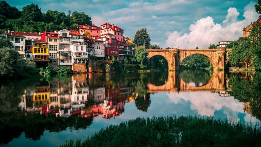 From Porto: Full-Day Douro Valley Trip - Lapa Church meeting point: quick start, simple logistics