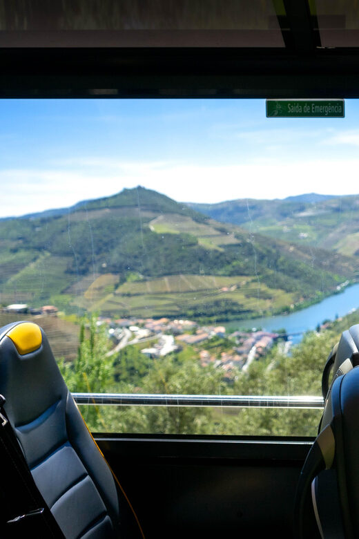 From Porto: Full-Day Douro Valley & Wine Tour with Lunch - Guides and drivers: the difference between good and memorable