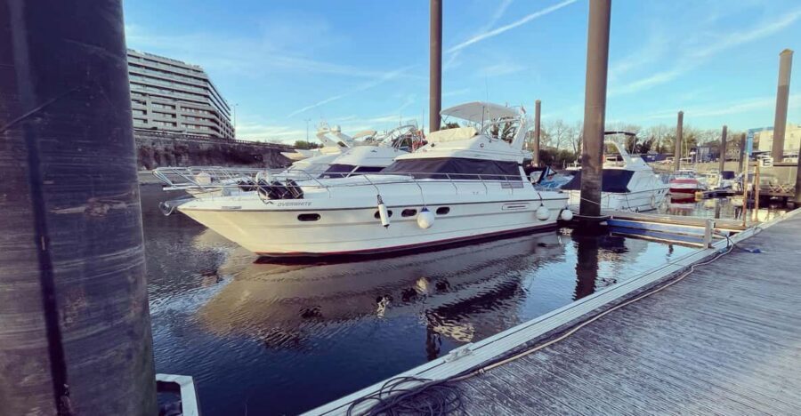 Passeio de barco rio douro inesquecível - Why A Douro Yacht Ride From Porto Feels Different