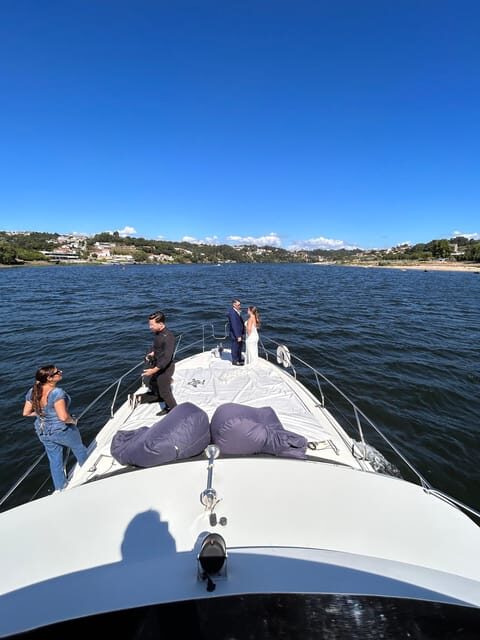 Passeio de barco rio douro inesquecível - Getting on Board at Restaurante Marina do Freixo (and Where to Find the Boats)