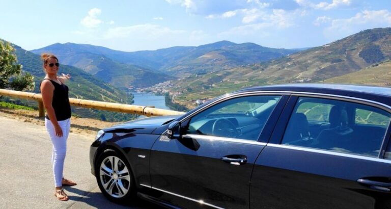 Pinhão: Douro Valley with Wine Tasting, Boat Trip and Lunch - On the water: the 50-minute Douro River cruise