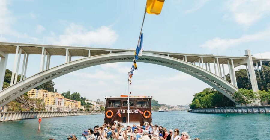 Porto: 6 Bridges Douro River Cruise - Under the Six Bridges: What You Actually Learn