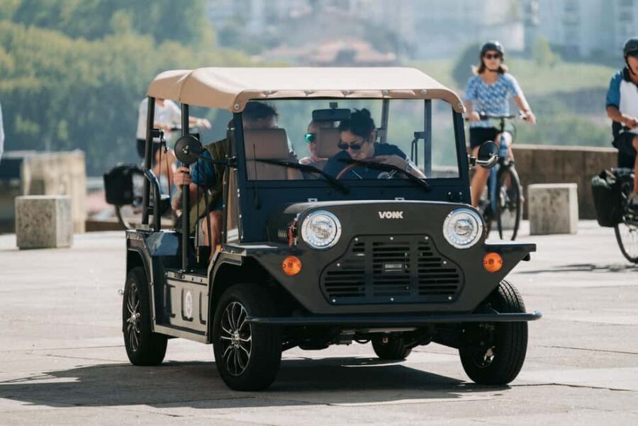 Porto and Foz: Private Douro City Tour in an Electric Ford T - Jardim do Passeio Alegre and the Lighter-Tempo Scenic Passing