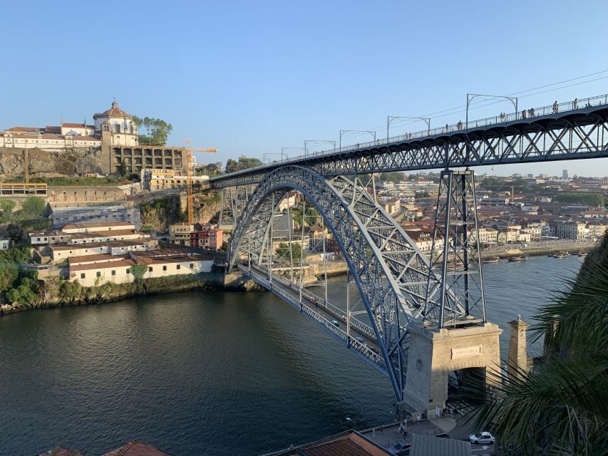 Porto and Gaia: Walking Tour of Douro's Two Riversides - Key moments at a glance