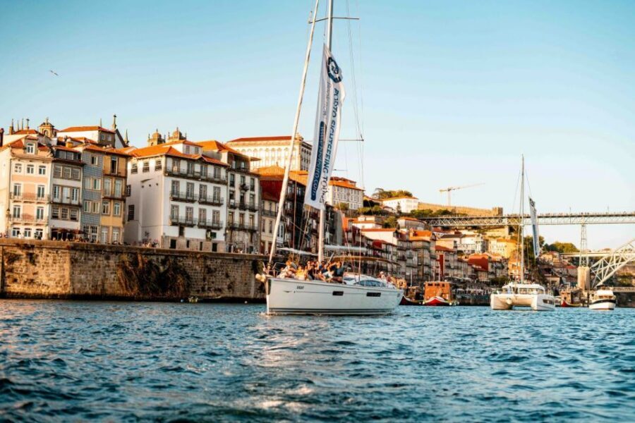 Porto: Daytime or Sunset Douro River Sightseeing Cruise - The cruise boat itself: small-group comfort beats big-boat chaos