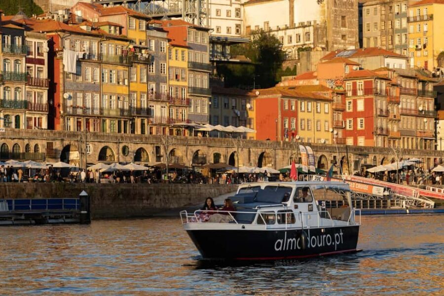 Porto: Douro private cruiser (only for you)6 bridges/sunset - What you actually get on this cruise (and what to bring)