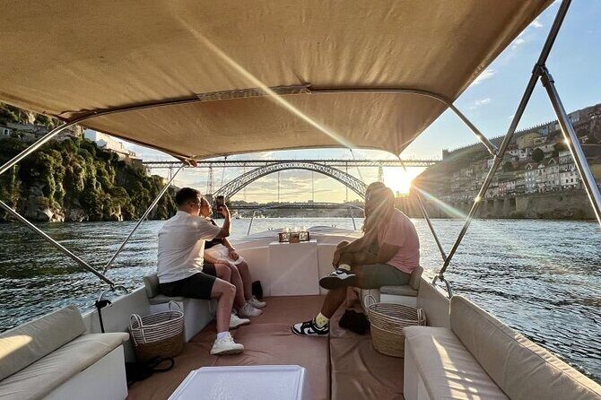 Porto: Douro River Boat Cruise with Port Wine and Snacks - Key things I’d circle in your planning