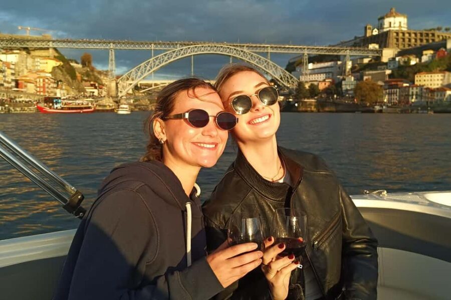 Porto: Douro River Boat Tour with Port Wine Tasting - Guide Energy: Friendly, Practical, and Fast on Porto Details