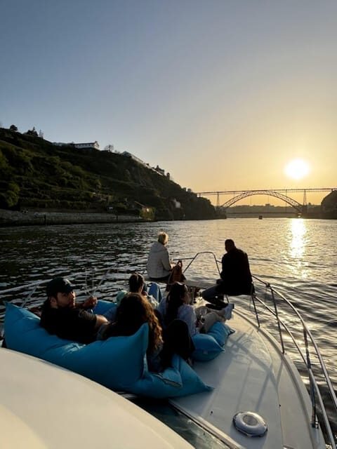 Porto: Douro River Cruise / Welcome Drink/with sunset option - Why This Douro Cruise Works Better Than the Big-Boat Version