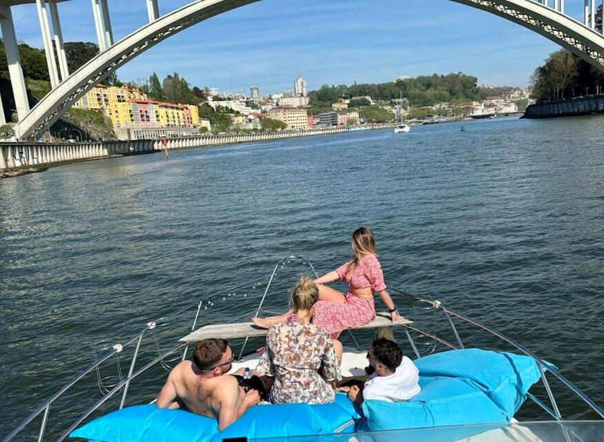 Porto: Douro River Cruise / Welcome Drink/with sunset option - Welcome Drink Energy: Wine First, Then Whatever the Evening Brings