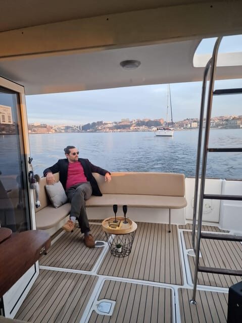 Porto: Douro River Cruise / Welcome Drink/with sunset option - What Happens On Board: Certified Skippers, Live Guide, and Wine