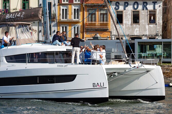 Porto Douro River Cruise With Port Wine - Daytime or Sunset - Getting there without stress: Douro Marina in Gaia is the key