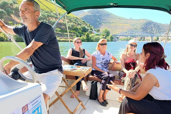 Porto: Douro Valley Private Grand Experience - Private - Group size and guide style: what “private” feels like in practice