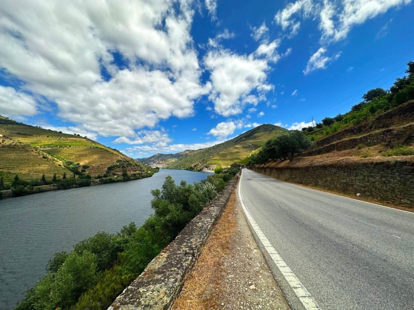 Porto: Douro Valley Tour with 3 vineyards and lunch. - Price and value: is $147 for 9 hours worth it?