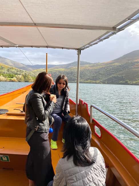 Porto: Douro Valley with Small Wineries, Lunch and Boat Tour - Stop-by-stop: your day in the Douro Valley