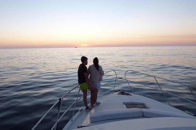 Porto: Luxury Yacht Tour on the Douro River - Sunset or Daytime - Price and value: what $59.28 buys you on the Douro
