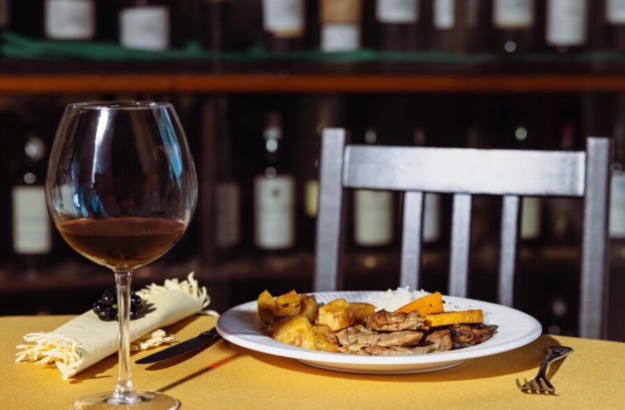 Porto: Private Douro Valley 4x4 Tour with Lunch - Key Things That Make This Douro Tour Worth Your Time