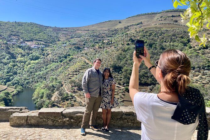 Porto: Private Douro Valley All Inclusive: Tastings, Lunch & Boat - The drive: Vinho Verde region and crossing the mountain range