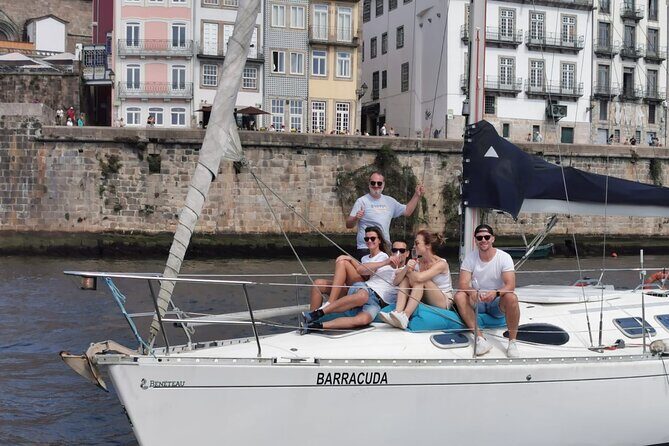 Porto, Private Tour in the Douro and Sea or Sunset - Stop 3: Cais da Ribeira—Where the Riverfront Looks Best