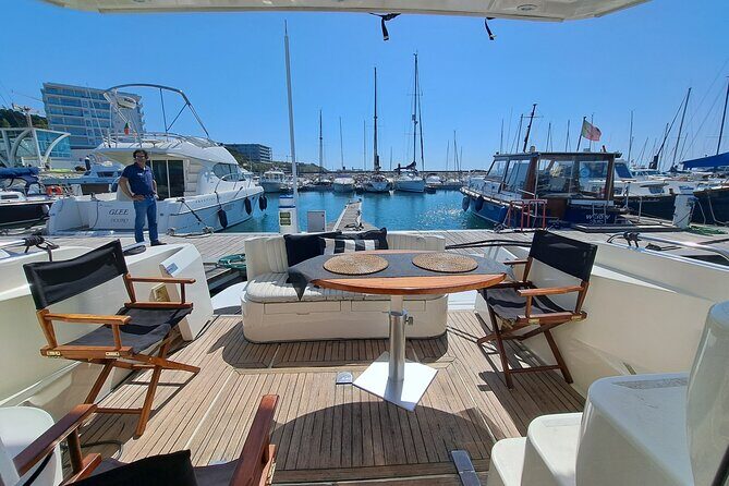 Porto: Private Tour on a Luxury Yacht on the Douro River - The 1-hour anchor at Reserva Natural Estuario do Douro