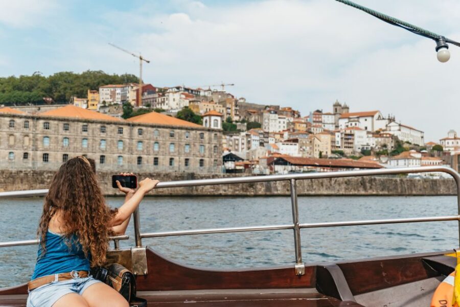 Porto: River Douro 6 Bridges Cruise - Timing, seats, and that onboard audio reality