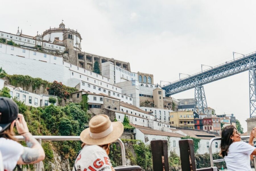 Porto: River Douro 6 Bridges Cruise - Price and value: is $17 worth it?