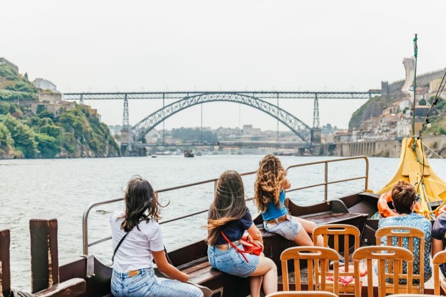 Porto: River Douro 6 Bridges Cruise - Following the old Rabelo boat route: what you’re really seeing