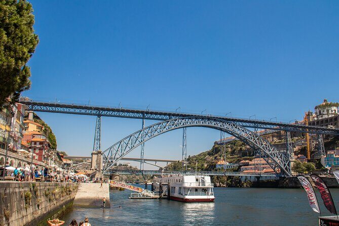Porto Six Bridges Panoramic Cruise on the Douro River - Six Bridges in One Hour: the real value of this Douro cruise