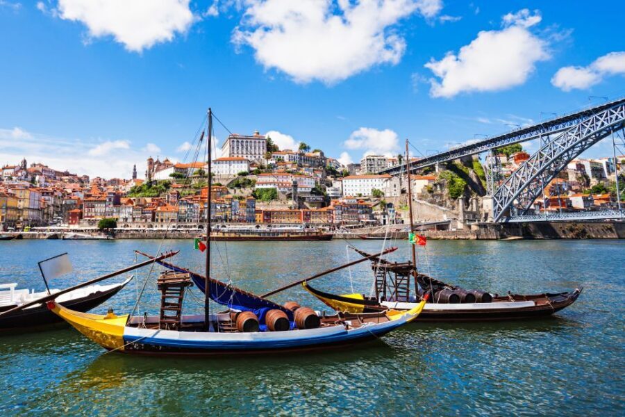 Porto: Tuk-Tuk Tour, Douro River Cruise, and Wine Tasting - Starting at Largo Actor Dias: A Smart Way to Get Your Bearings