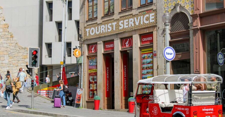 Porto: Tuk-Tuk Tour, Douro River Cruise, and Wine Tasting - When the Tour Hands You a Cruise Ticket: Plan Your Timing