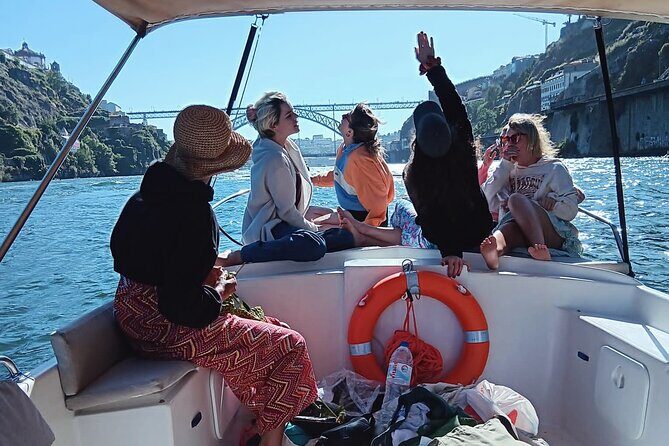 Porto:Douro River boat tour under the 6 bridges - Getting to the Boat: Easy Start on Ribeira’s Waterline