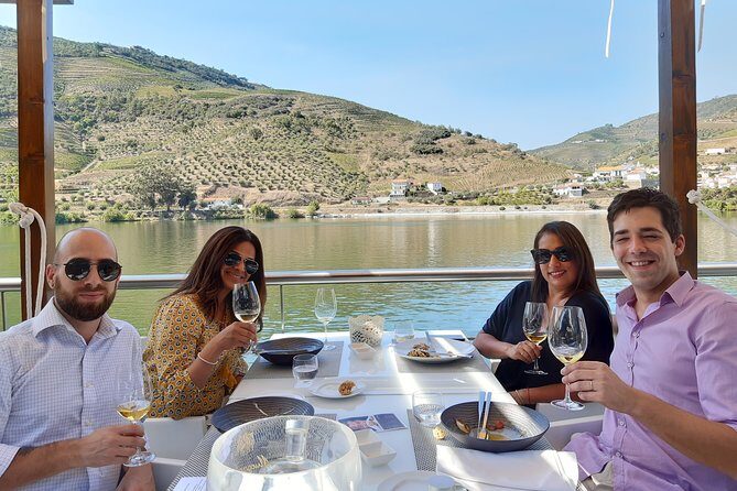 Private Douro Valley Tour with Sommelier, Lunch and Wine Tasting - Quick Hits Before You Go