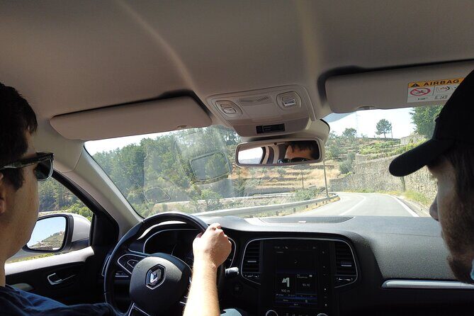 Private Douro Valley Tour with Sommelier, Lunch and Wine Tasting - Vasques de Carvalho: Ports and Premium Wine Tastings to Start Strong