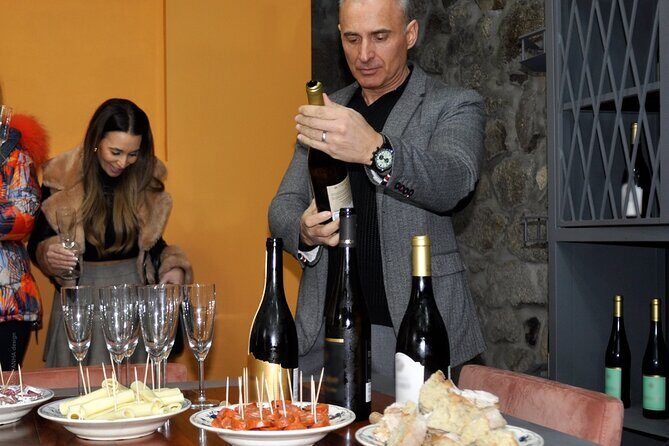 Private Tour from Porto : Douro Valley and Green Wines - Douro Lunch in a Local Restaurant With Three Menu Choices