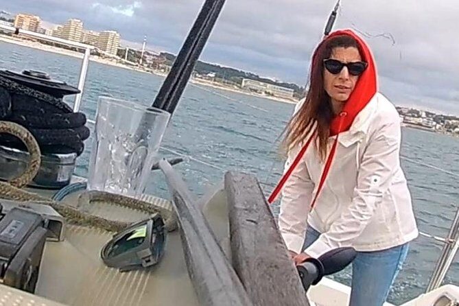 Sailing boat trip on the coast of Porto and on the river Douro - When sailing turns into cruising: reading the wind and the sails