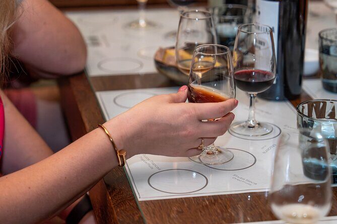 Small Group Douro Valley Wine Tour with Lunch and Cruise - Two winery estates: guided tastings that teach you as you go