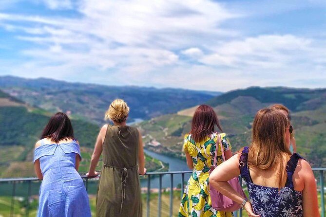 Wine Venture and Boat Trip in Douro Valley from Porto - The Small-Group Size That Changes Everything