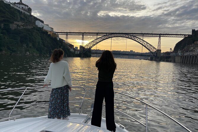Yacht Cruise Excursion to 6 Bridges on the Douro - Who should book this Douro yacht cruise (and who shouldn’t)